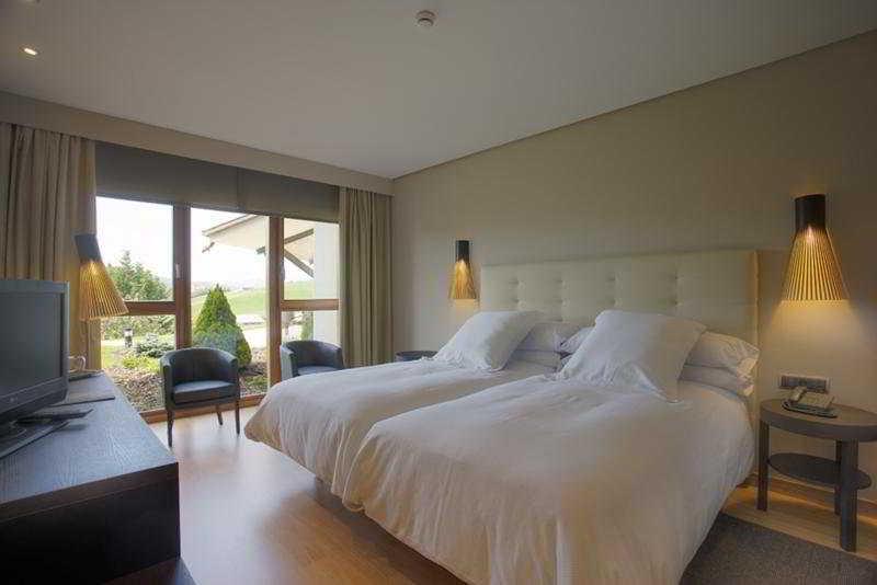 Hotel & Spa El Mirador De Ulzama Urritzola-Galain Ruang foto